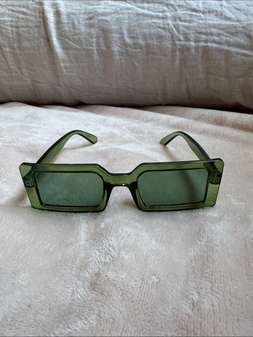 Green Rectangular Transparent Sunglasses